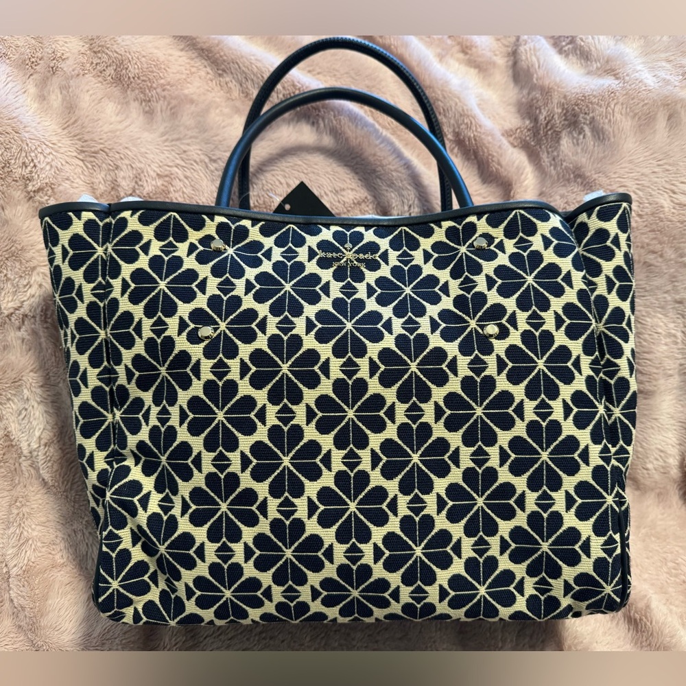 kate spade flower ja medium tote - Picture 13 of 13